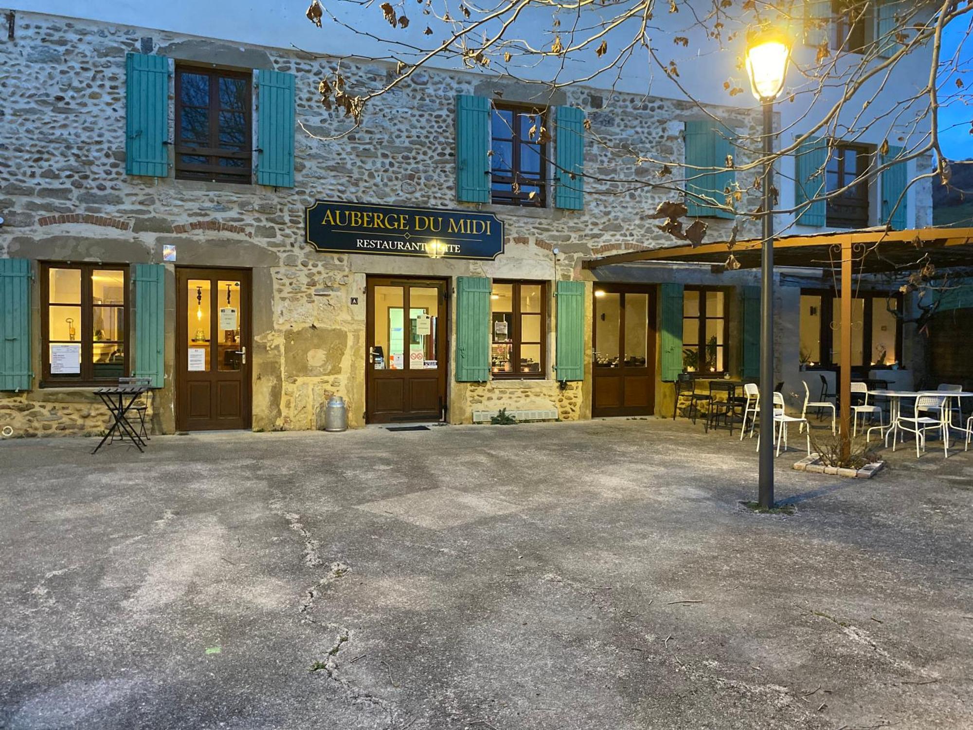 Gite - Auberge Du Midi Saint-Antoine  Экстерьер фото