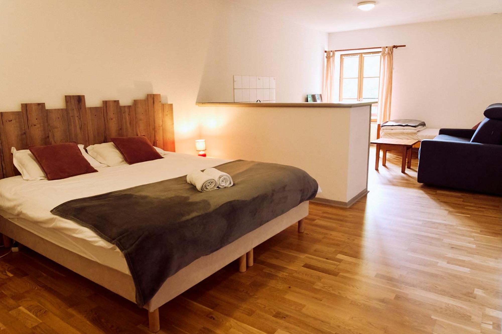 Gite - Auberge Du Midi Saint-Antoine  Экстерьер фото